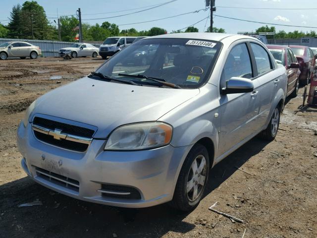 KL1TD56667B127030 - 2007 CHEVROLET AVEO BASE Argent photo 2