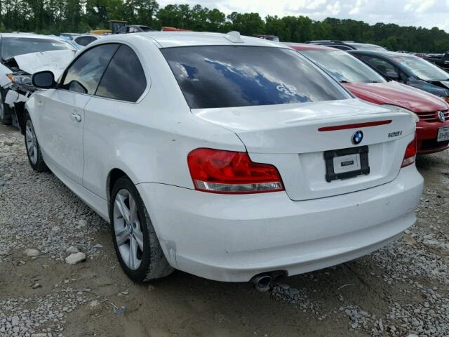 WBAUP7C55DVP24804 - 2013 BMW 128 I WHITE photo 3