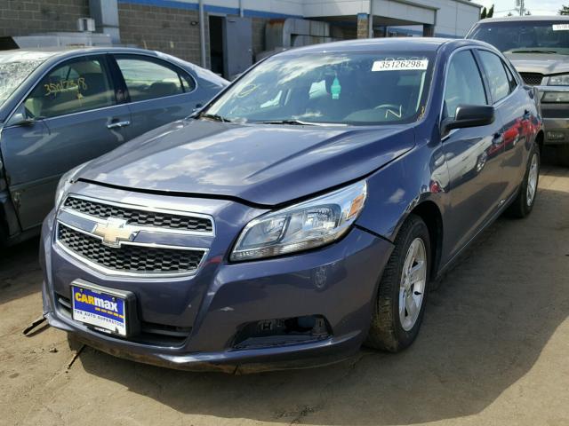 1G11B5SAXDF252853 - 2013 CHEVROLET MALIBU LS ნაცრისფერი ფოტო 2
