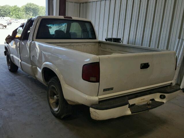 1GCCS19WX28223736 - 2002 CHEVROLET S10 WHITE photo 3