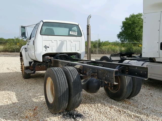 3FRXF75T67V514772 - 2007 FORD F750 SUPER WHITE photo 3