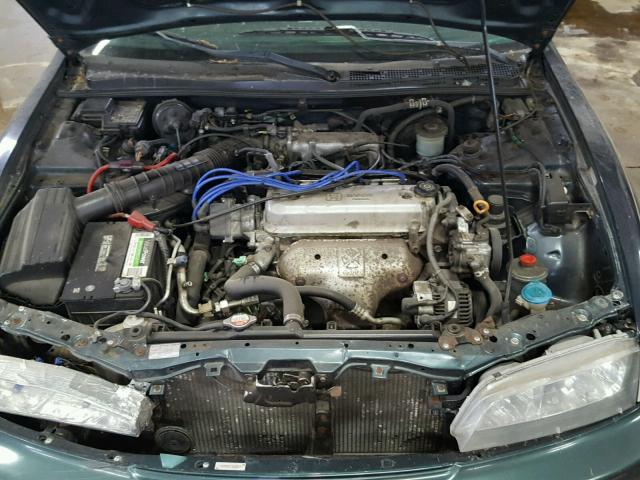 1HGCD563XVA203920 - 1997 HONDA ACCORD LX GRAY photo 7