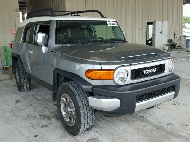 JTEBU4BF6CK116474 - 2012 TOYOTA FJ CRUISER SILVER photo 1