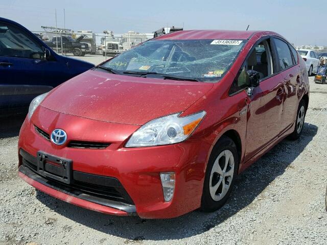 JTDKN3DU0E0376617 - 2014 TOYOTA PRIUS RED photo 2