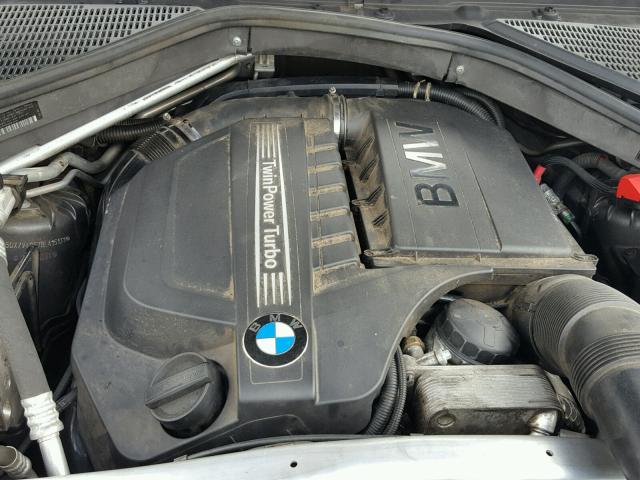 5UXZV4C57BL415131 - 2011 BMW X5 XDRIVE3 GRAY photo 7