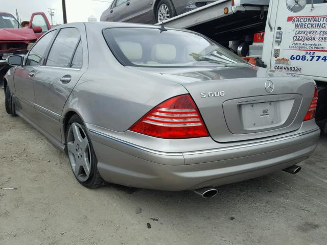 WDBNG76J15A460844 - 2005 MERCEDES-BENZ S 600 GRAY photo 3