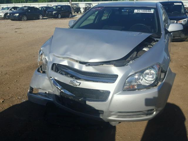 1G1ZC5EUXBF100963 - 2011 CHEVROLET MALIBU 1LT 银色 照片 9