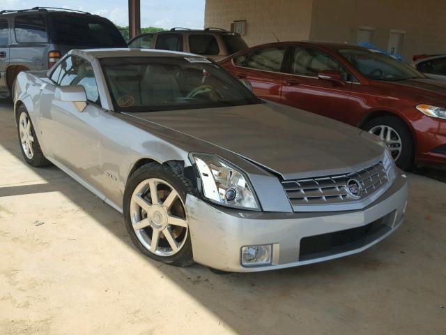 1G6YV36AX65601484 - 2006 CADILLAC XLR SILVER photo 1