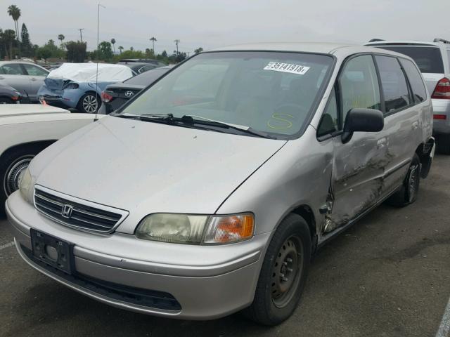 JHMRA3867WC004406 - 1998 HONDA ODYSSEY LX SILVER photo 2