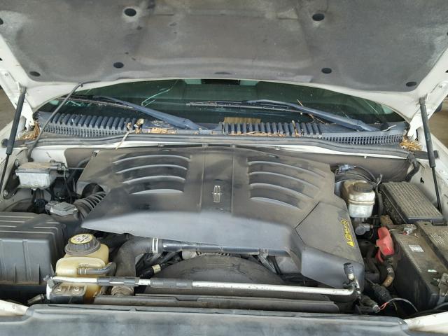 5LMEU88H65ZJ21663 - 2005 LINCOLN AVIATOR 白色 照片 7