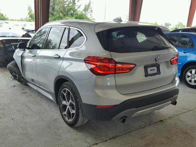 WBXHU7C31H5H33488 - 2017 BMW X1 SDRIVE2 SILVER photo 3