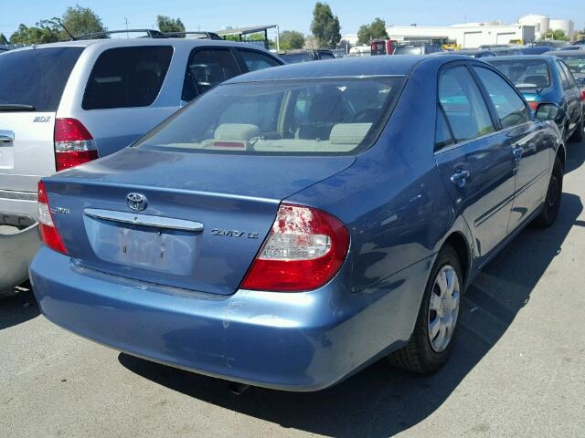 4T1BE32K04U810913 - 2004 TOYOTA CAMRY LE BLUE photo 4