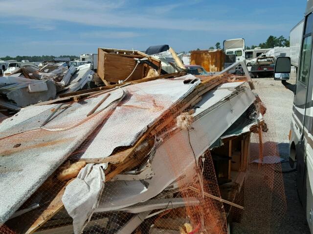 1EF5M242734096124 - 2003 FLEETWOOD RV WHITE photo 5