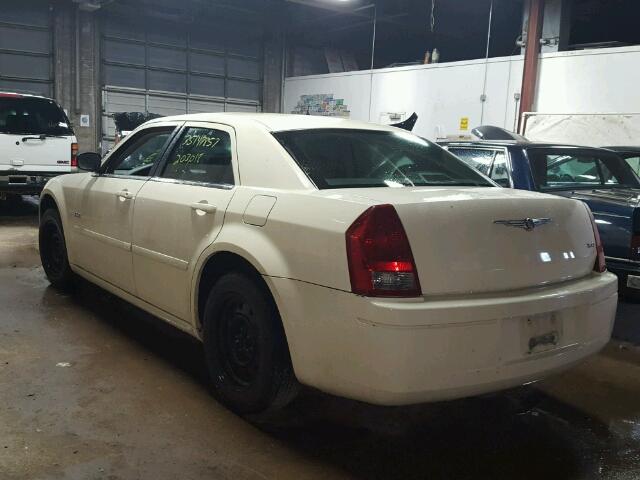 2C3LA43RX6H285083 - 2006 CHRYSLER 300 WHITE photo 3