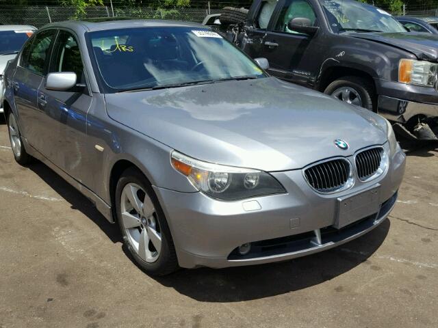 WBANF33547CS39716 - 2007 BMW 525 XI SILVER photo 1