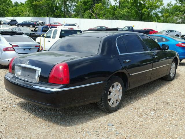 1LNHM84W66Y648596 - 2006 LINCOLN TOWN CAR E BLACK photo 4