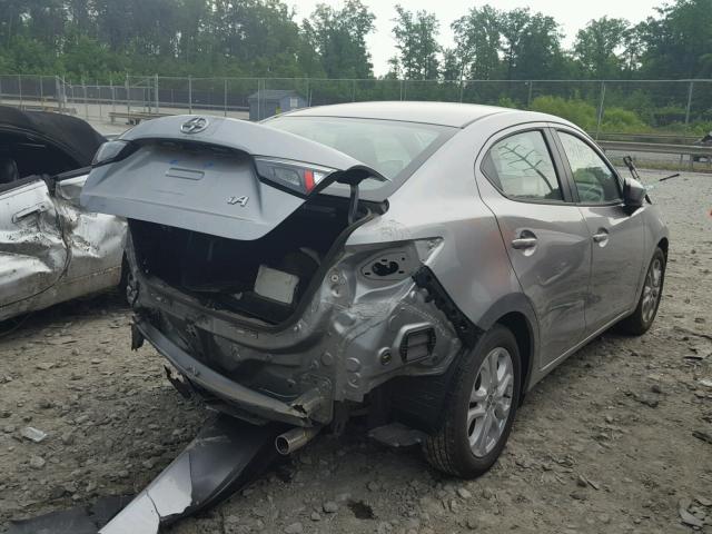 3MYDLBZV2GY128499 - 2016 TOYOTA SCION IA SILVER photo 4