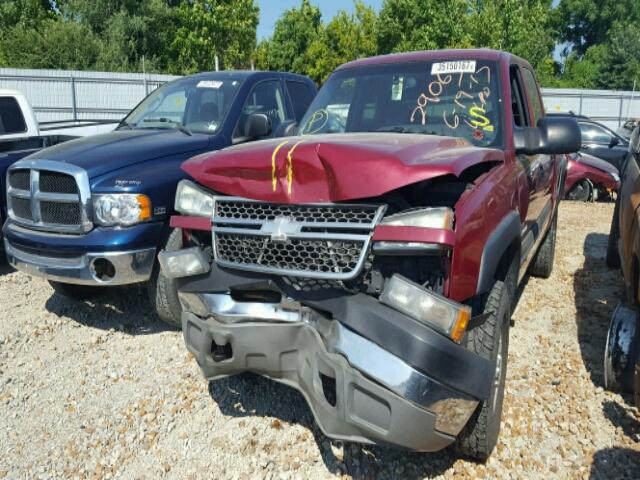 1GCHK23225F836399 - 2005 CHEVROLET SILVERADO MAROON photo 2