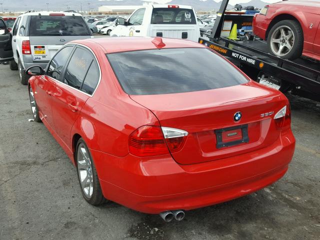 WBAVB33516PS17787 - 2006 BMW 330 I RED photo 3