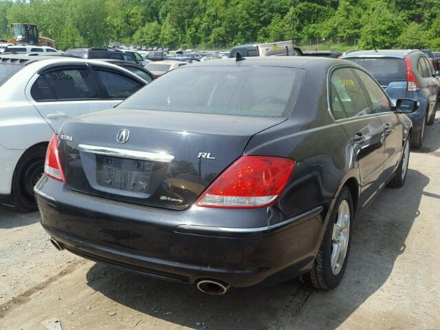 JH4KB16526C012152 - 2006 ACURA RL BLACK photo 4