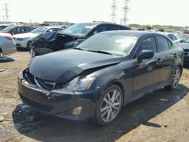 JTHBK262X75025815 - 2007 LEXUS IS 250 BLACK photo 2