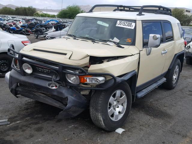 JTEBU11F68K004801 - 2008 TOYOTA FJ CRUISER TAN photo 2