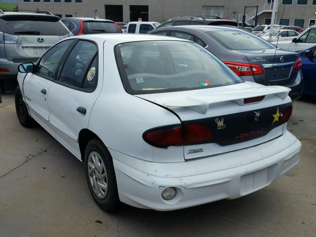 1G2JB524327422256 - 2002 PONTIAC SUNFIRE SE WHITE photo 3