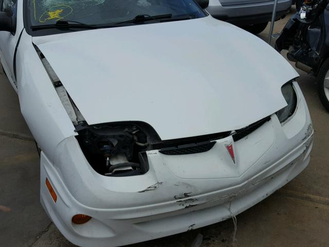 1G2JB524327422256 - 2002 PONTIAC SUNFIRE SE WHITE photo 9