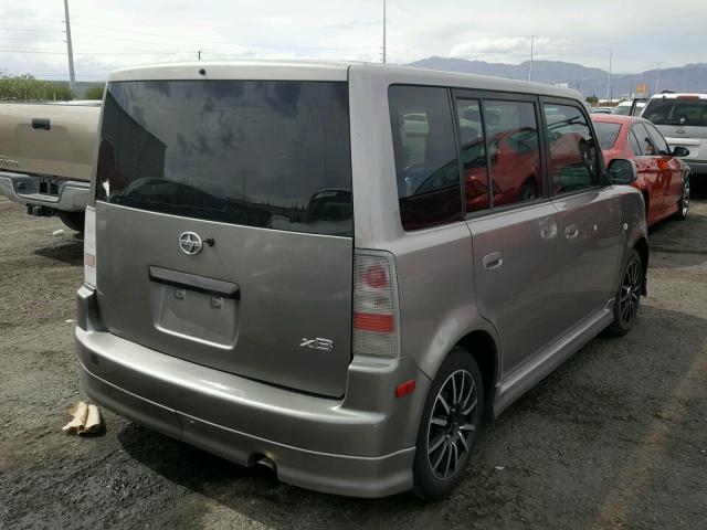 JTLKT324050198432 - 2005 TOYOTA SCION XB SILVER photo 4
