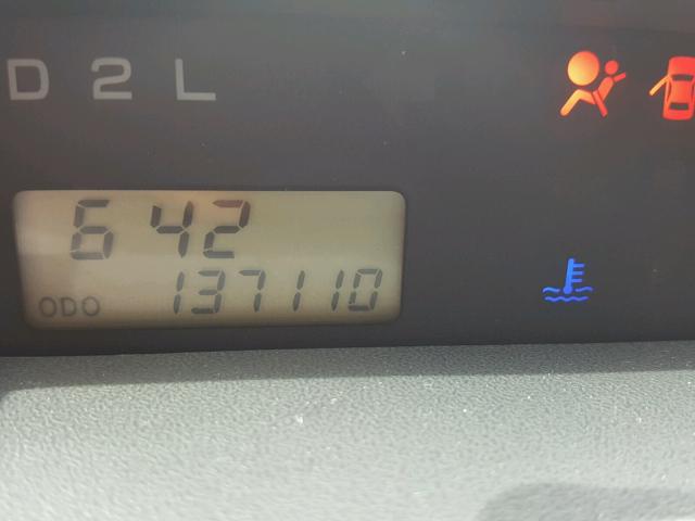 JTLKT324050198432 - 2005 TOYOTA SCION XB SILVER photo 8