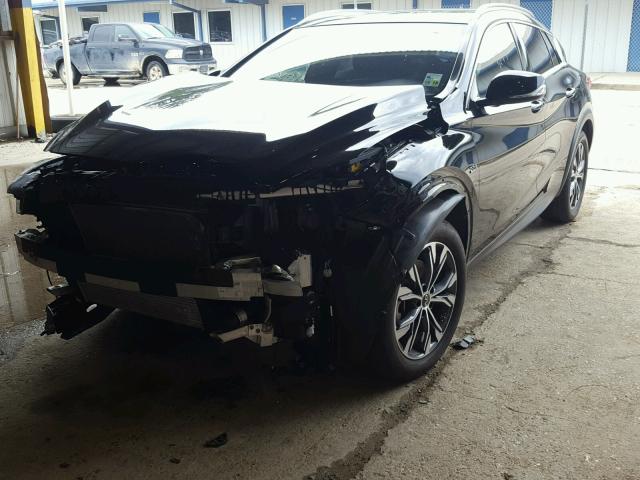 SJKCH5CR5JA042735 - 2018 INFINITI QX30 BASE BLACK photo 2