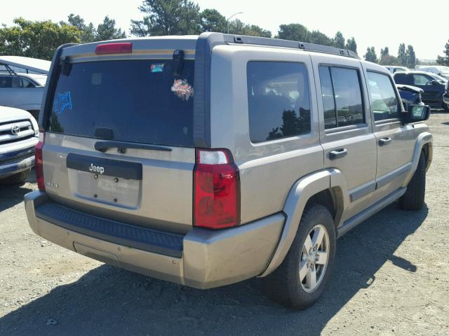1J8HG48K06C257588 - 2006 JEEP COMMANDER GOLD photo 4