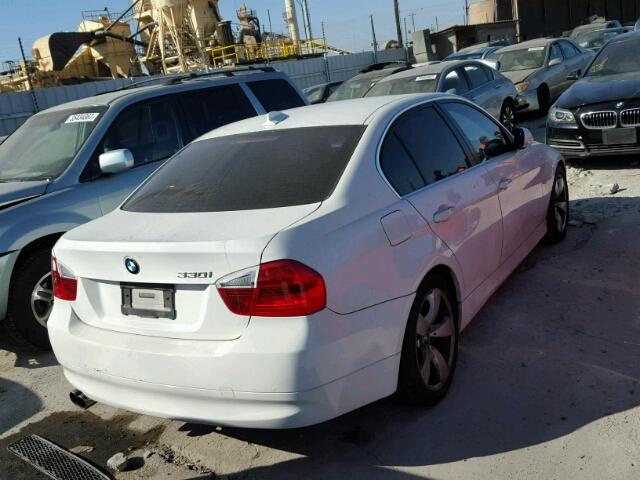 WBAVB33536KS37990 - 2006 BMW 330 WHITE photo 4