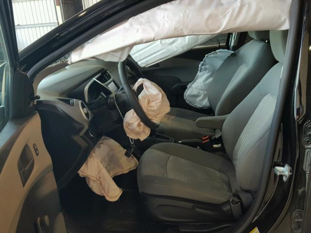 1G1JB5SH5H4166896 - 2017 CHEVROLET SONIC LS 黑色 照片 5