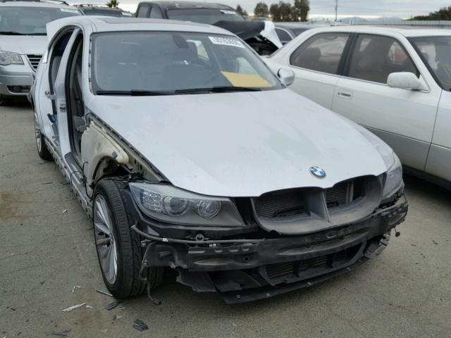 WBAPN7C58BA948656 - 2011 BMW 335 D SILVER photo 1