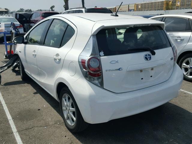 JTDKDTB3XC1024312 - 2012 TOYOTA PRIUS C WHITE photo 3