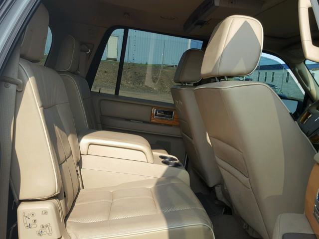 5LMFL28557LJ11142 - 2007 LINCOLN NAVIGATOR 白色 照片 6