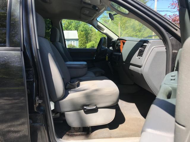 1D7KS28C26J171693 - 2006 DODGE RAM 2500 S BLACK photo 5