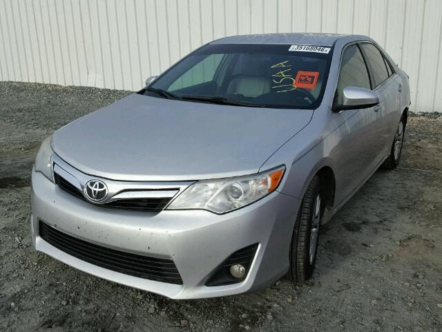 4T1BF1FK5CU157487 - 2012 TOYOTA CAMRY BASE SILVER photo 2