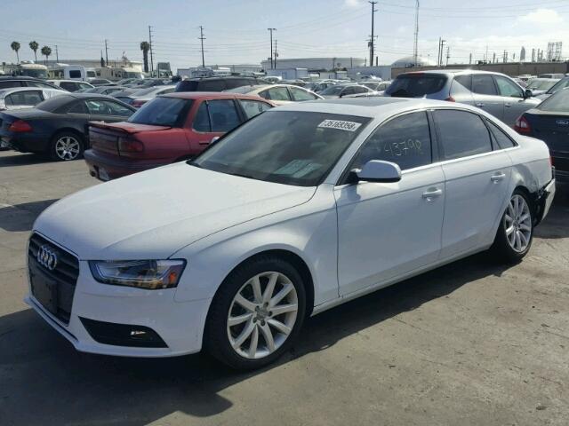 WAUFFAFL8DN039697 - 2013 AUDI A4 PREMIUM WHITE photo 2