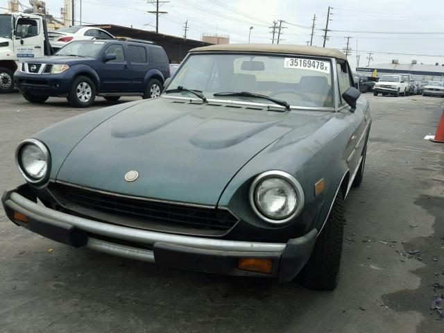 124CS000171477 - 1980 FIAT SPIDER GREEN photo 2