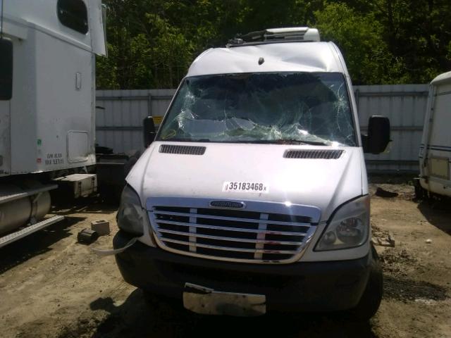 WDYPE8CCXC5638644 - 2012 FREIGHTLINER SPRINTER 2 WHITE photo 7