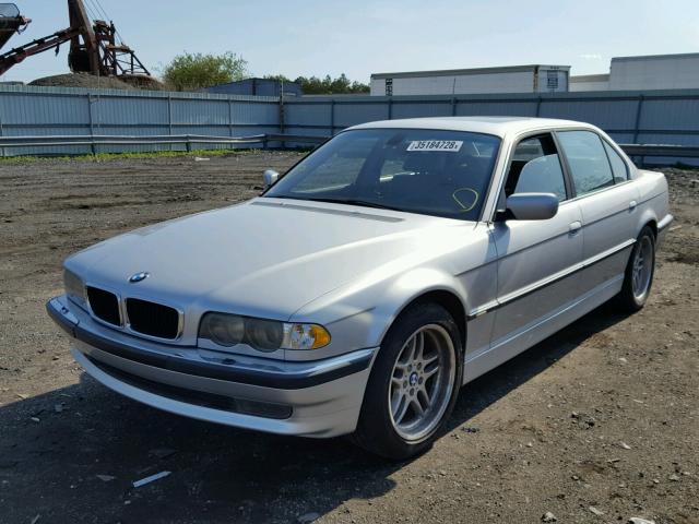 WBAGH83481DP26216 - 2001 BMW 740 IL SILVER photo 2