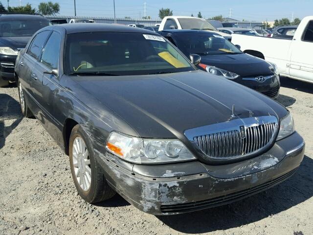 1LNHM81W43Y648192 - 2003 LINCOLN TOWN CAR E CHARCOAL photo 1