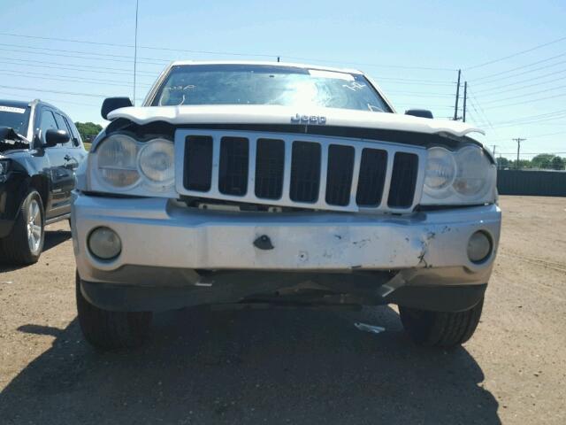 1J8GR48K27C596067 - 2007 JEEP GRAND CHER SILVER photo 9