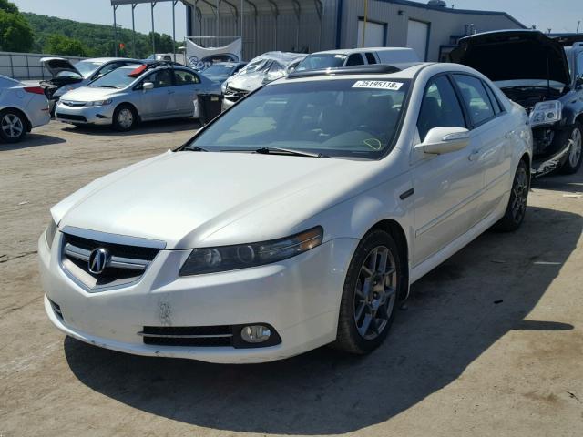 19UUA76567A033570 - 2007 ACURA TL TYPE S WHITE photo 2