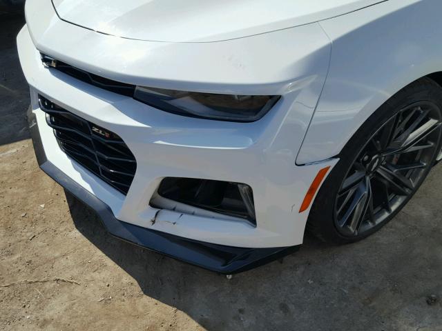 1G1FK1R62H0213506 - 2017 CHEVROLET CAMARO ZL1 WHITE photo 9