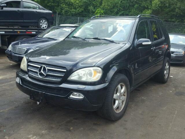 4JGAB75E02A330984 - 2002 MERCEDES-BENZ ML 500 BLACK photo 2