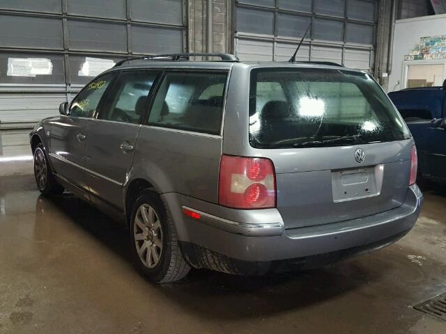 WVWVD63BX3E223230 - 2003 VOLKSWAGEN PASSAT GLS GRAY photo 3