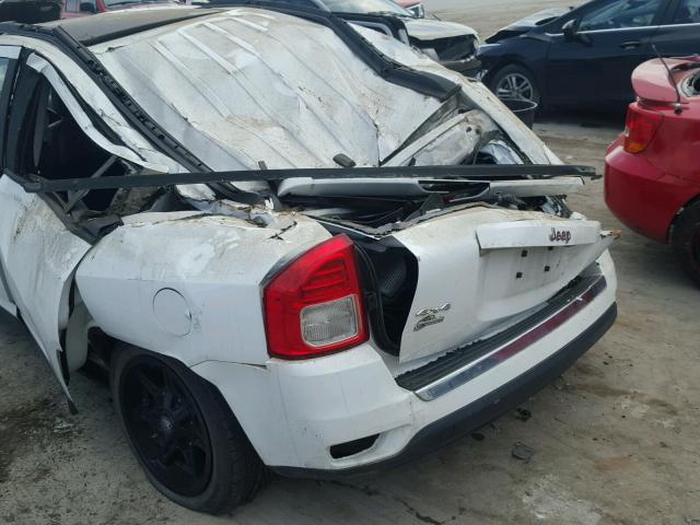 1C4NJDCB9CD649882 - 2012 JEEP COMPASS LI WHITE photo 9